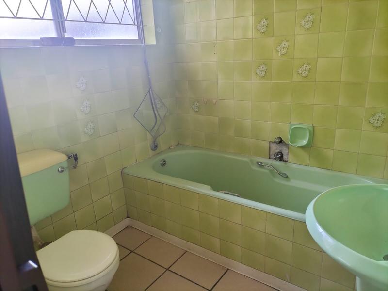 5 Bedroom Property for Sale in Willows Free State